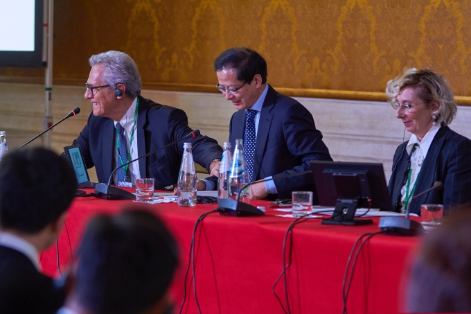 红豆钱包
旗下爱涛文化集团参加中意文化合作机制第二次全体会议