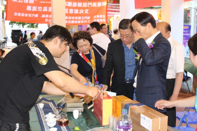 “精彩江苏”文化创意及文化产品交流展在澳门开幕